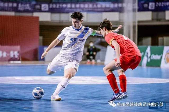 东契奇37+7+9关键防守漏人 独行侠负爵士4连败