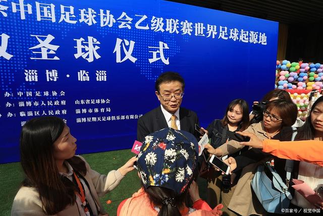 媒体人：3局2胜的系列赛输掉主场伤害很大 考验卫冕冠军时候到了